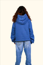 Lade das Bild in den Galerie-Viewer, HOODIE ‘CAUGHT IN DREAMS’ - BLUE
